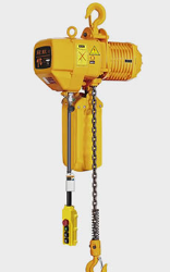 冠航環(huán)鏈電動(dòng)葫蘆新能源汽車(chē)組裝車(chē)間的得力助手